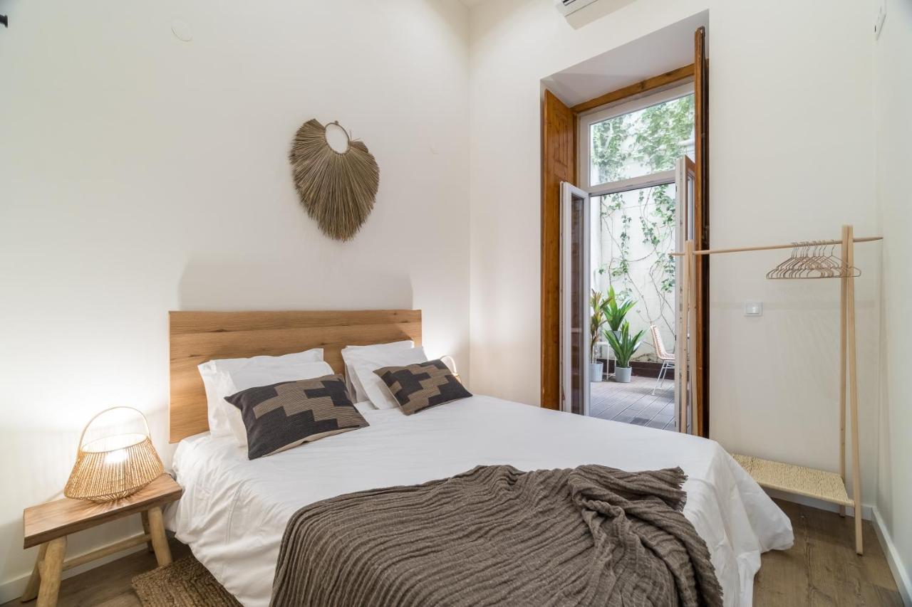 Casa Boma Lisboa - Design Apartment With Private Vegetal Terrace - Lapa VII エクステリア 写真
