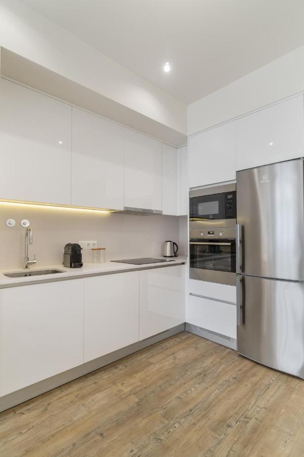 Casa Boma Lisboa - Design Apartment With Private Vegetal Terrace - Lapa VII エクステリア 写真