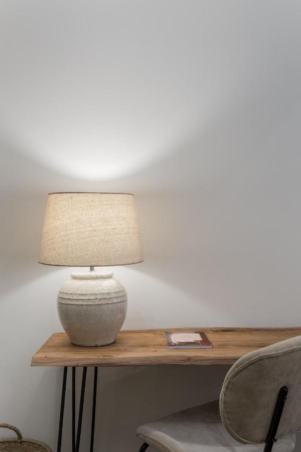 Casa Boma Lisboa - Design Apartment With Private Vegetal Terrace - Lapa VII エクステリア 写真